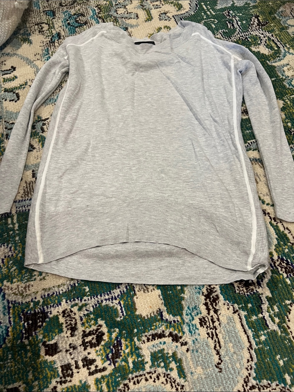 Banana Republic Light Gray Crewneck Knit Sweater